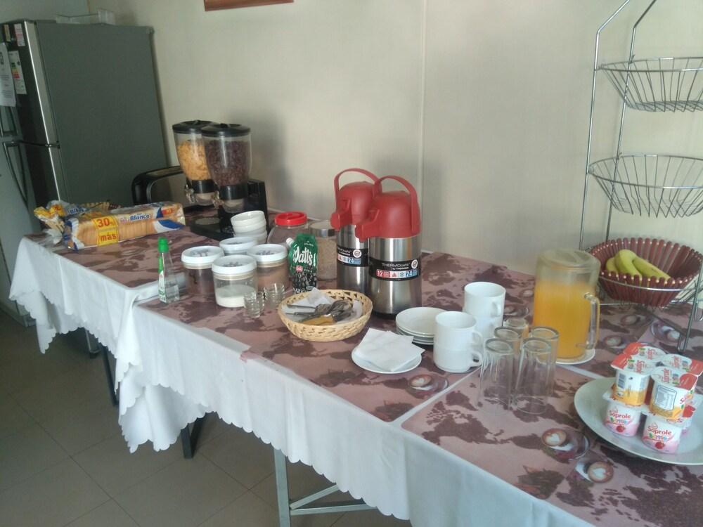 Hostal Americano Santiago del Cile Esterno foto